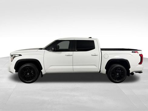 Used 2026 Toyota Tundra SR5 w/ SX Package AWD/4WD image 9