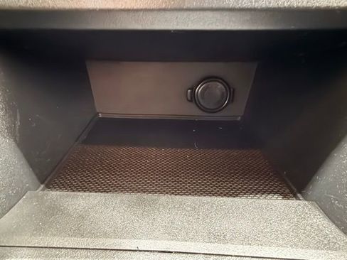 Used 2019 Subaru Impreza 2.0i Premium image 34