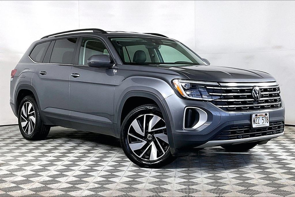 Used 2024 Volkswagen Atlas SE FWD image 12