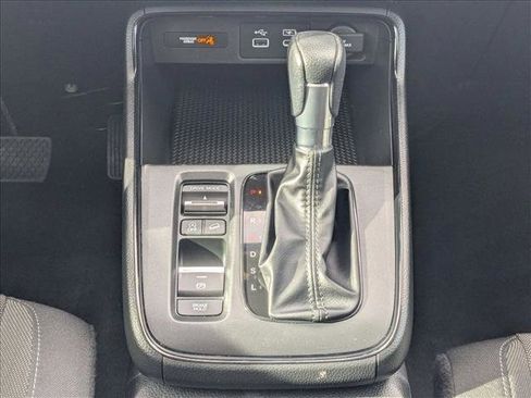 Certified 2023 Honda CR-V EX image 12