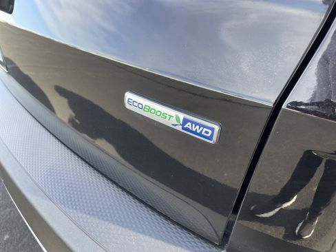 Used 2020 Ford Escape SEL image 41