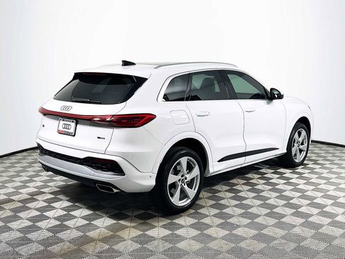 Certified 2025 Audi Q5 Premium Plus w/ Premium Plus image 7