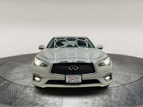 Used 2019 INFINITI Q50 Luxe w/ Essential Package (3.0T Luxe) image 3