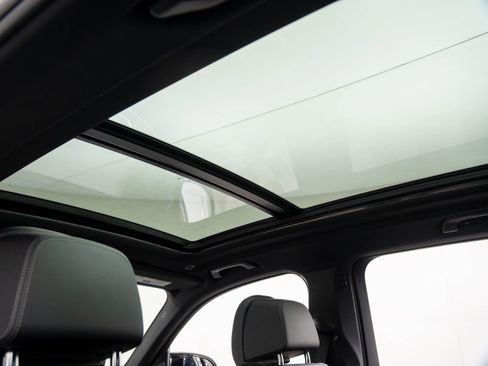 Certified 2025 BMW X5 M60i image 18