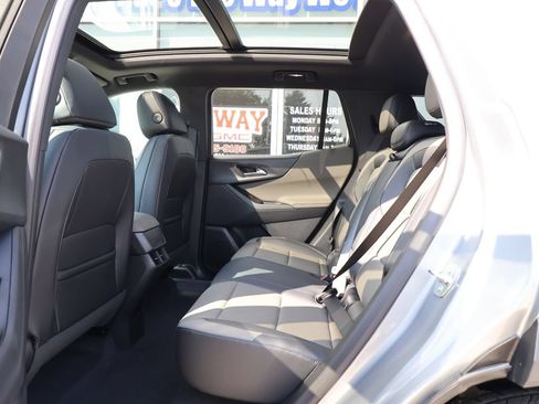 New 2027 Chevrolet Equinox LT w/ Convenience Package II AWD/4WD image 26