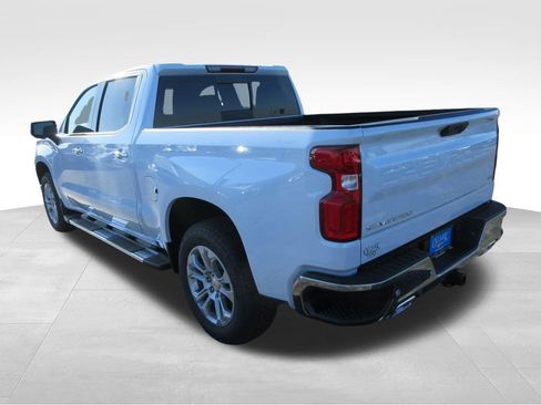 New 2026 Chevrolet Silverado 1500 LTZ w/ LTZ Premium Package AWD/4WD image 4