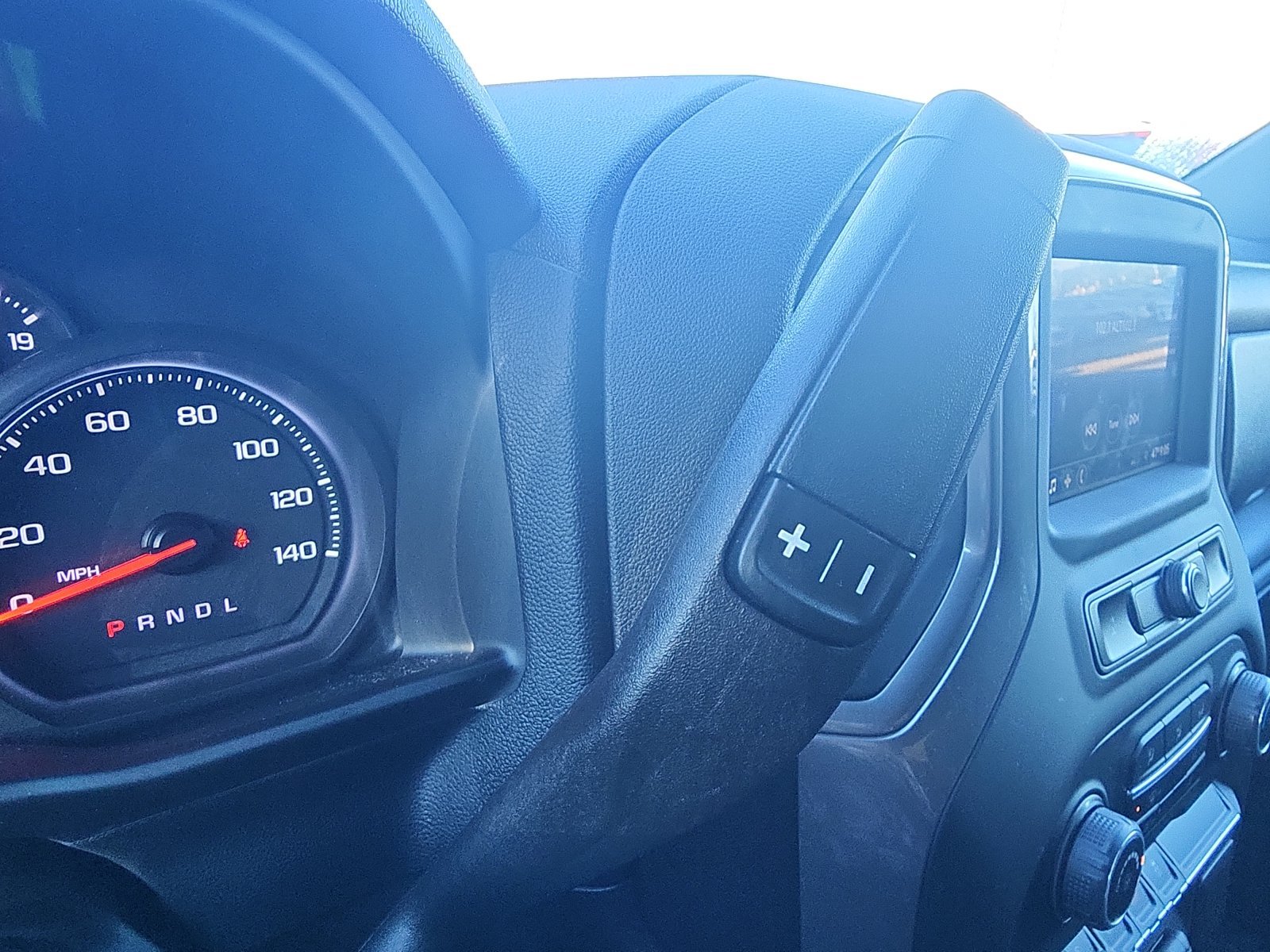 Used 2022 Chevrolet Silverado 1500 Custom w/ LPO, Dark Essentials Package AWD/4WD image 16