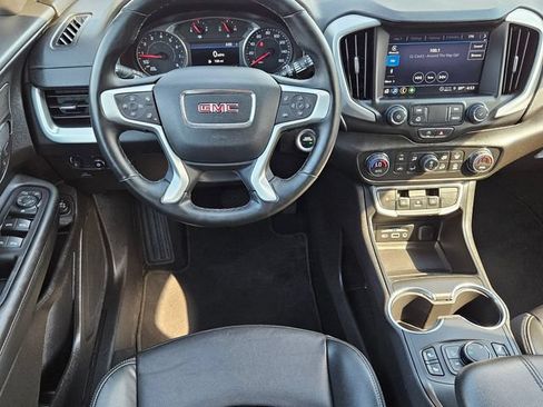 Used 2024 GMC Terrain SLT AWD/4WD image 24