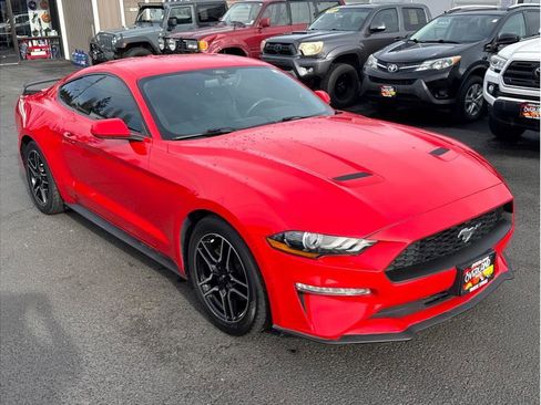 Used 2018 Ford Mustang Coupe w/ Equipment Group 101A image 1