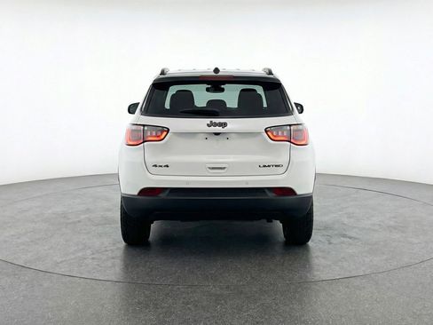 Used 2025 Jeep Compass Trailhawk AWD/4WD image 7