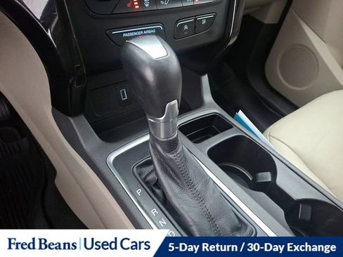 Certified 2017 Ford Escape Titanium image 21