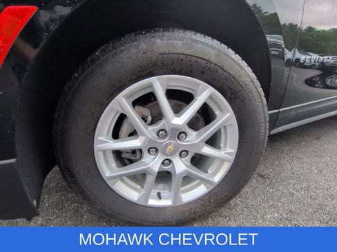 Used 2023 Chevrolet Equinox LS AWD/4WD image 33