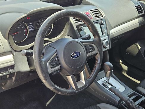 Used 2016 Subaru Crosstrek 2.0i Premium w/ Popular Package #1 AWD/4WD image 2