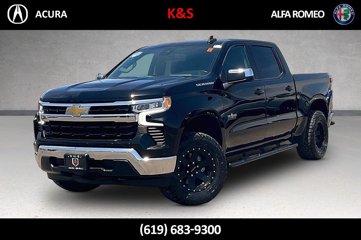 Used 2023 Chevrolet Silverado 1500 LT RWD image 1