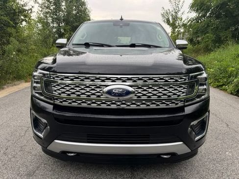 Used 2019 Ford Expedition Max Platinum AWD/4WD image 3