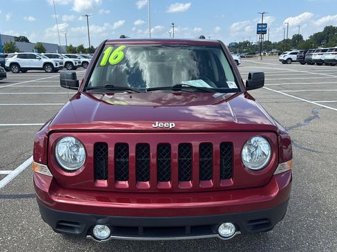 Used 2016 Jeep Patriot High Altitude FWD image 24