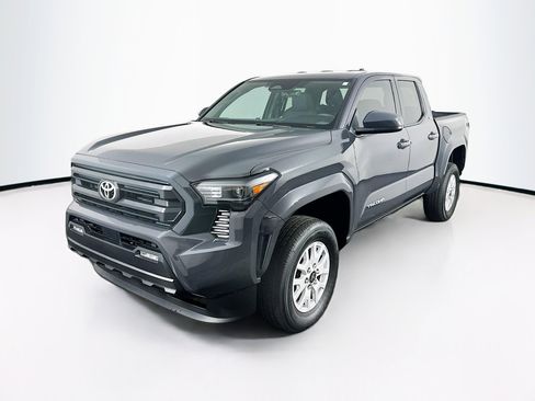 Used 2024 Toyota Tacoma SR5 RWD image 3