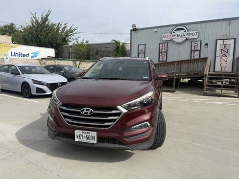 Used 2017 Hyundai Tucson SE w/ SE Popular Package 02 AWD/4WD image 2