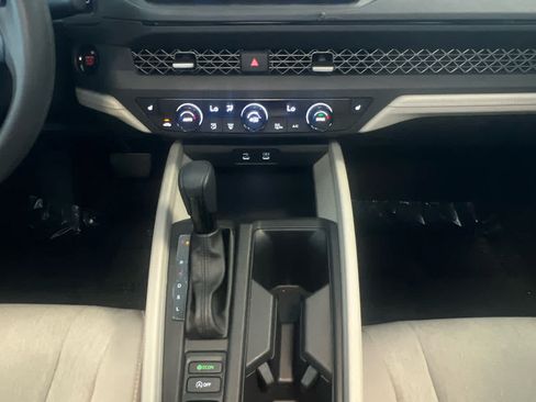 Used 2023 Honda Accord EX image 17