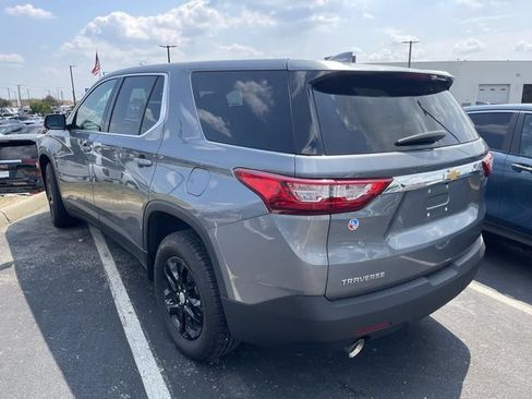 Used 2019 Chevrolet Traverse LS FWD image 6