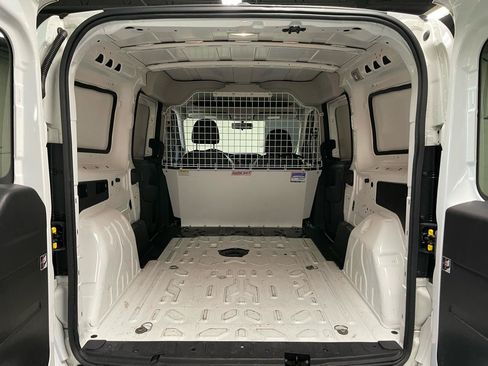 Used 2019 RAM ProMaster City Tradesman SLT FWD image 14