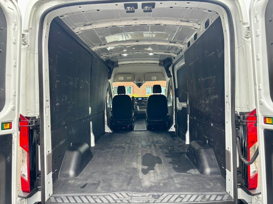 Used 2022 Ford Transit 250 Medium Roof w/ Load Area Protection Package RWD image 24
