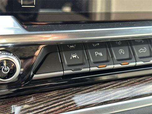 New 2026 GMC Sierra 1500 Elevation w/ Elevation Premium Package image 18