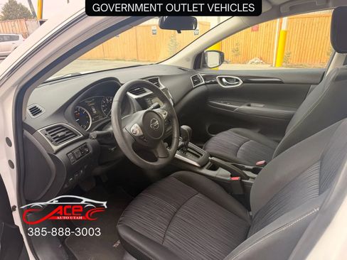 Used 2017 Nissan Sentra SV image 11