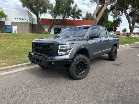 Used 2021 Nissan Titan PRO-4X w/ Pro-4x Utility Package image 1