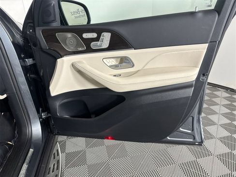 Certified 2025 Mercedes-Benz GLE 350 4MATIC image 15