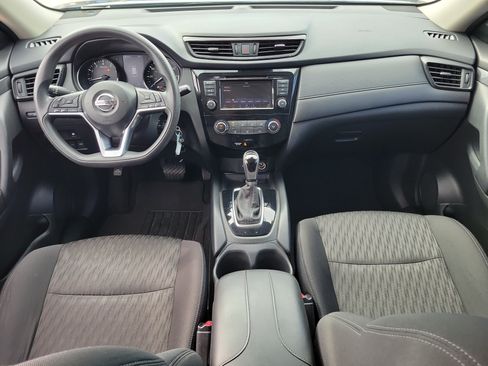 Used 2020 Nissan Rogue S FWD image 13