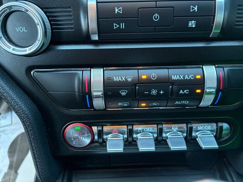 Used 2020 Ford Mustang Coupe w/ Equipment Group 101A image 21