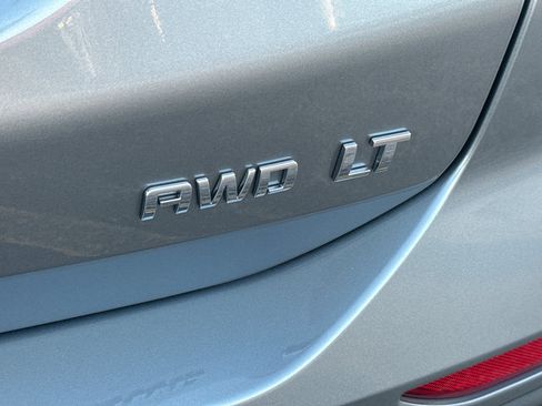 Certified 2024 Chevrolet Equinox LT AWD/4WD image 8