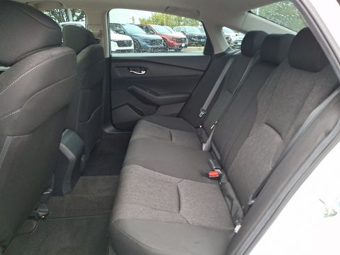 Used 2024 Honda Accord EX image 10