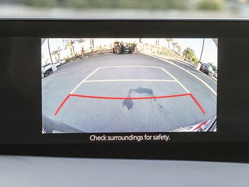 Used 2023 MAZDA MAZDA3 s FWD image 29