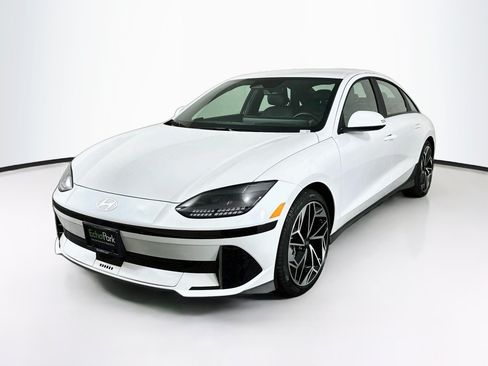 Used 2024 Hyundai Ioniq 6 SEL RWD image 3