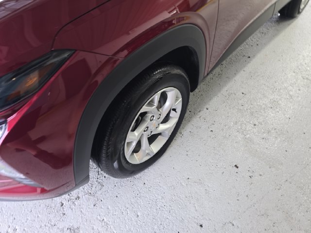 Certified 2024 Chevrolet Trax LS w/ LS Convenience Package FWD image 9