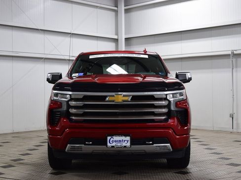 Used 2022 Chevrolet Silverado 1500 High Country image 2
