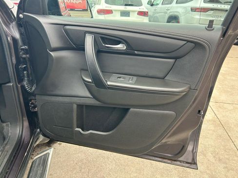Used 2016 Chevrolet Traverse LT w/ LPO, 'HIT The Road' Package image 17
