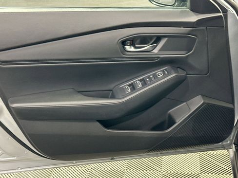 Used 2024 Honda Accord Sport image 15
