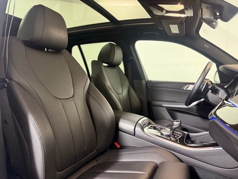 Used 2019 BMW X5 xDrive40i w/ Convenience Package AWD/4WD image 23