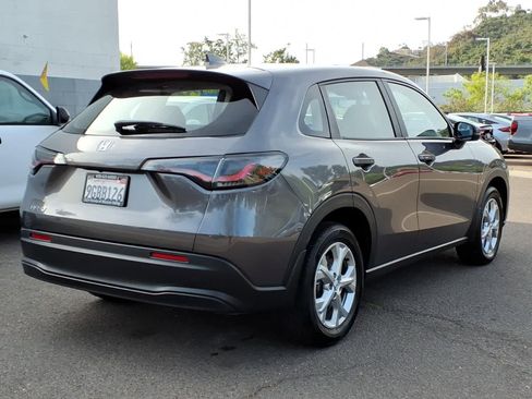 Certified 2023 Honda HR-V LX image 4