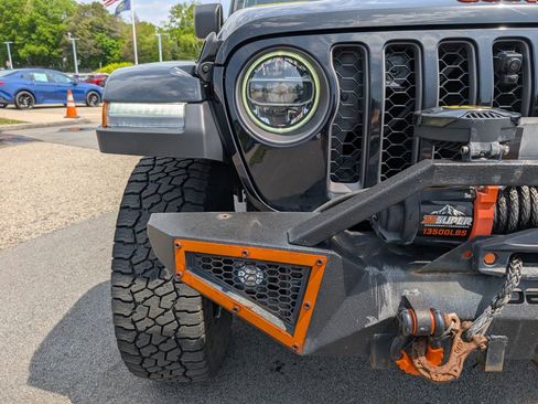 Used 2022 Jeep Gladiator Mojave w/ LED Lighting Group AWD/4WD image 11