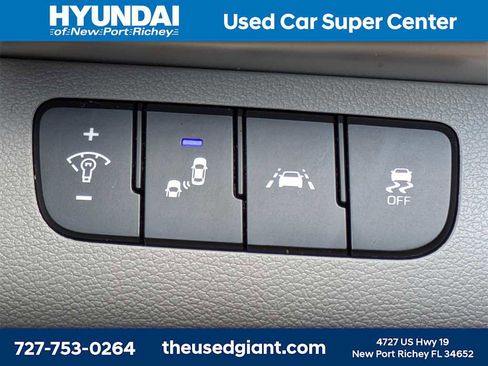 Used 2019 Hyundai Elantra SEL image 22