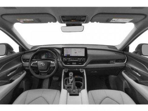 Certified 2025 Toyota Grand Highlander AWD image 8