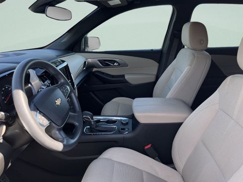 Used 2023 Chevrolet Traverse LS AWD/4WD image 13
