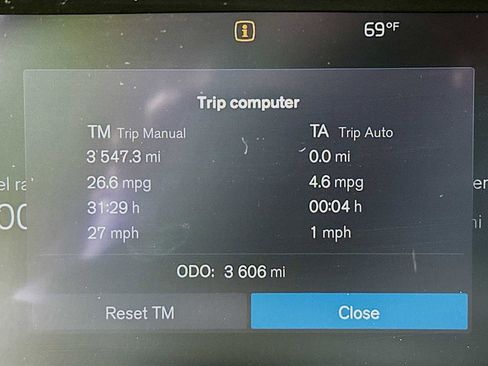 Used 2025 Volvo XC60 T8 Ultra w/ Protection Package Premier image 10