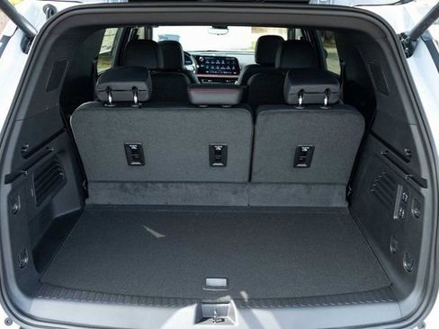 New 2026 Chevrolet Traverse RS image 8