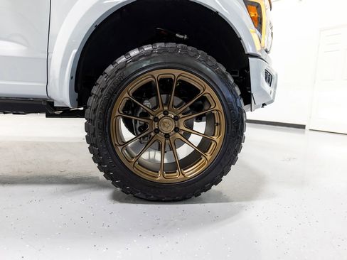Used 2025 Ford F150 Raptor AWD/4WD image 42