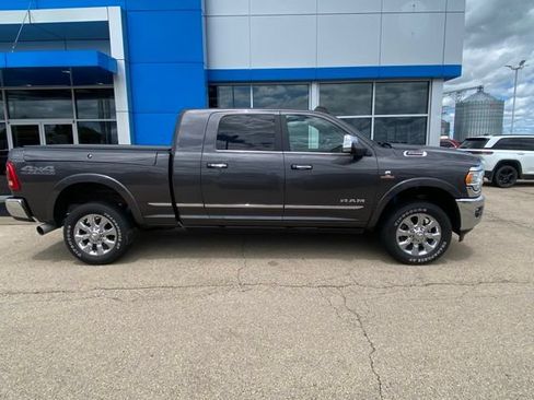 Used 2020 RAM 2500 Limited AWD/4WD image 2